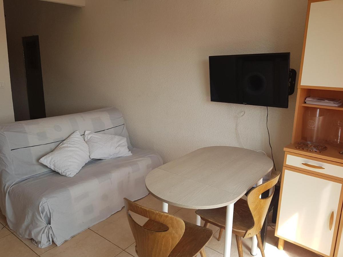 Joli Appartement, Terrasse Plein Sud Roquebrun ภายนอก รูปภาพ